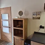Ruraltena Apartment *