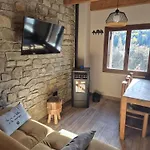 Ruraltena Apartment
