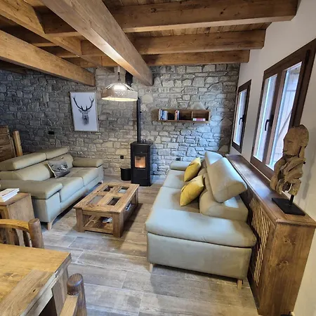 Apartamento Ruraltena Piedrafita de Jaca